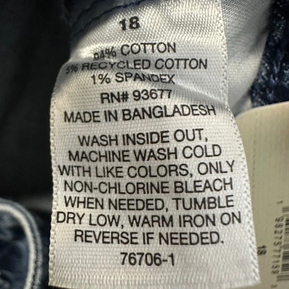 a.n.a Women's 18 Wide Leg Jeans Blue Highest Rise Studded Star Med Charm NEW